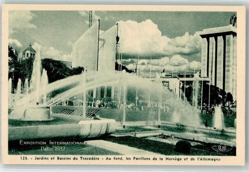 Paris WK II Nr. 128 Exposition 1937 , Pavillon Norvege und Allemagne