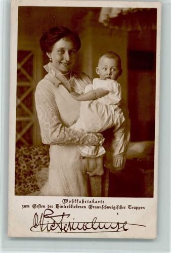 Wohlfahrtkarte - Victoria Luise mit Baby Adel Braunschweig