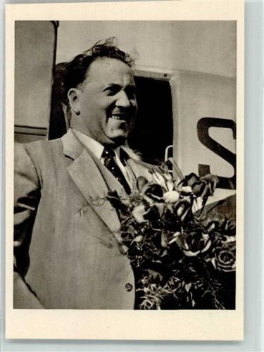 Louis Saillant Generalsekretär des Weltgewerkschaftsbundes Politik Weltfestspiele der Jugend und Studenten für den Frieden 1951