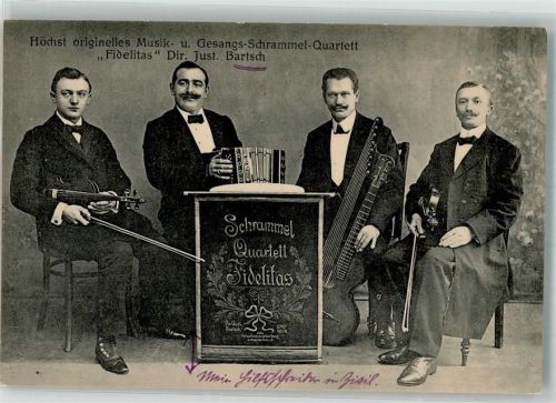 Schrammel Quartett Fidelitas Kontragitarre