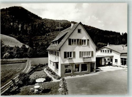 Röt Haus Talgrund