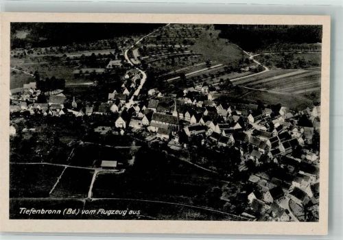 Tiefenbronn 1943 Fliegeraufnahme des Ortes mit der Kirche St. Maria Magdalena