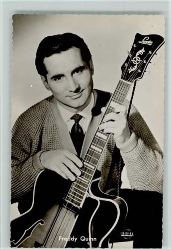 Freddy Quinn mit Gitarre - Kolibri