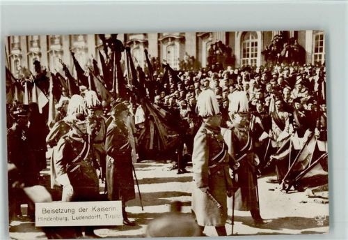 Beisetzung der Kaiserin, Hindenburg, Ludendorff und Tirpitz Heerführer 1921 AK
