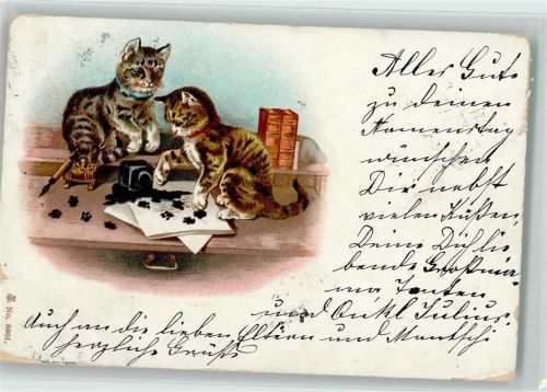 Zwei Katzen kippen die Tinte um, daneben Federhalter 1900 AK