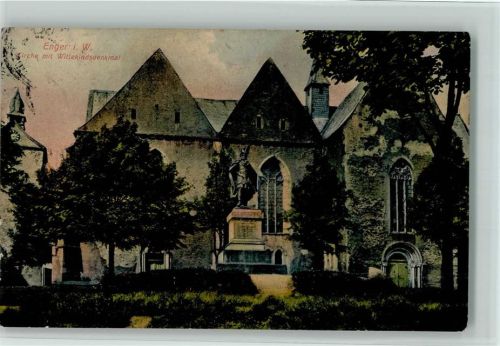 Enger Kirche mit Wittekinsdenkmal