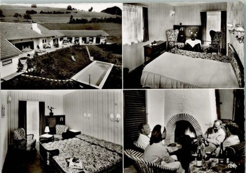 Pfronten Hotel Pension Ruppertshof Innenaufnahmen Doppelzimmer Kaminfeuer Schwimmbad 4-Bildaufnahme