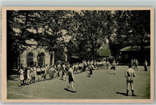 Zschopau Deutsche Oberschule Schüler Turnplatz Ballspiel