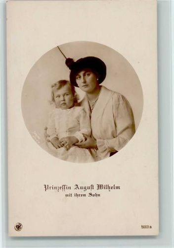 Prinzessin August Wilhelm mit ihrem Sohn NPG 5003 a AK
