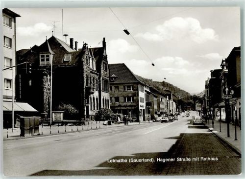 Letmathe Hagener Straße mit Rathaus Rückseite mit Abschürfungen bzw Kleberesten