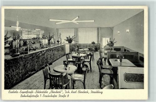 Straubing Eisdiele Ebenbeck Gastraum Theke