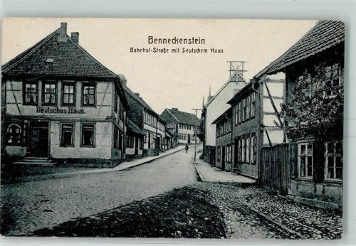 Benneckenstein Bahnhof-Straße mit Deutschem Haus