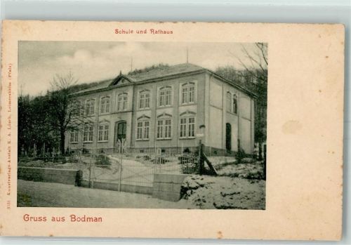 Bodman Schule und Rathaus