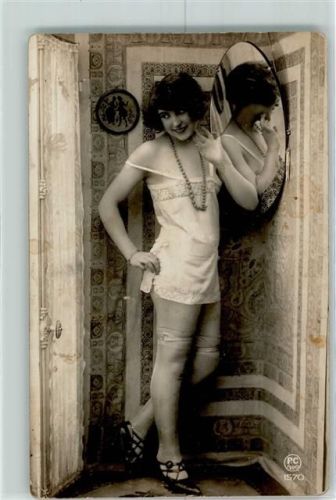Nr. 1570 Foto AK Unterwäsche Strumpfband