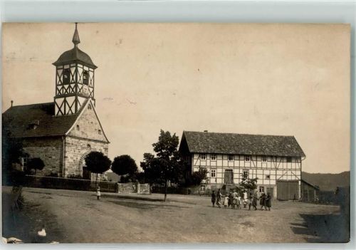 Bringhausen Dorfkirche Kinder Uhr Fachwerk