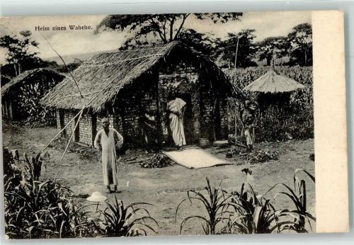 Heim eines Wahehe Benediktinermissionäre von St. Ottilien Tansania