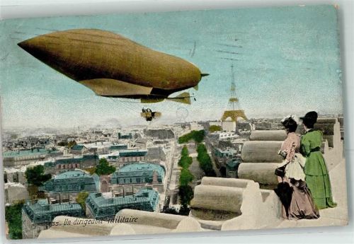 Paris Ein militärisches Luftschiff vor dem Eifelturm Maschinenstempel