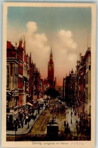Danzig Langgasse mit Rathaus Straßenbahn