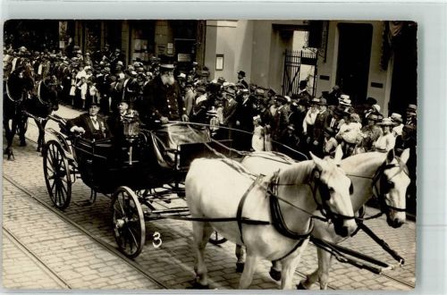 24937 W2390 Flensburg Foto AK Festeinzug 24. März 1921 Schimmel-Kutsche