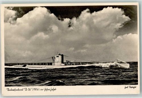 Unterseeboot U 26 in hoher Fahrt