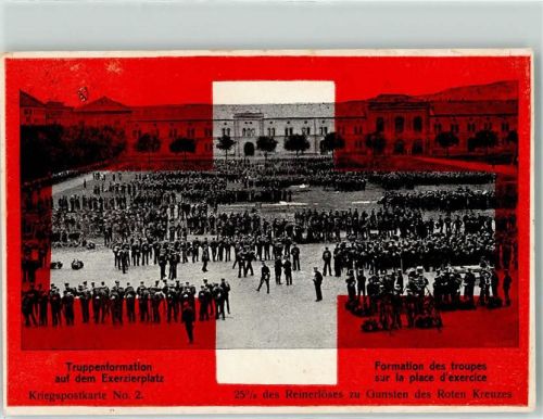 1914 Truppenformation auf dem Exerzierplatz Schweizer Kriegs-Postkarte