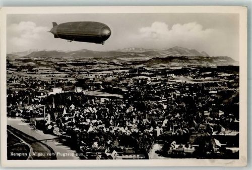 Kempten Fliegeraufnahme Zeppelin-Luftschiff uber Kempten