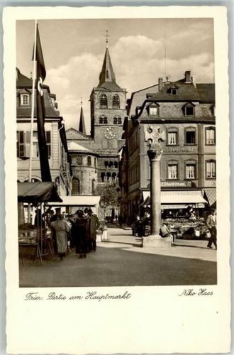 Trier WK II Hauptmarkt Marktszene Foto Haas Niko