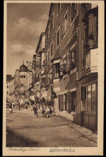 um 1920/30 Rattenberg: Tirol, Straßenansicht,Rob. Armütter AKU1