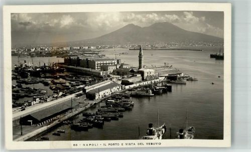 Napoli Leuchtturm Hafen Vesuv