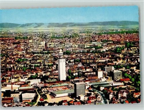 Frankfurt Luftaufnahme City mit Henninger-Turm und Dom