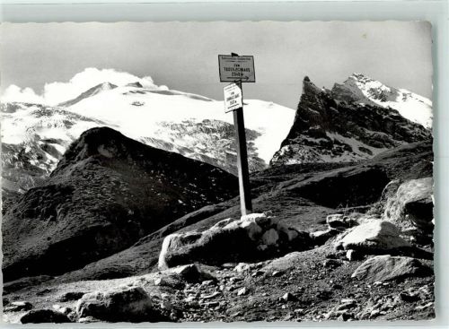 Tux Am Weg zum Tuxerjoch Wegweiser AKU2