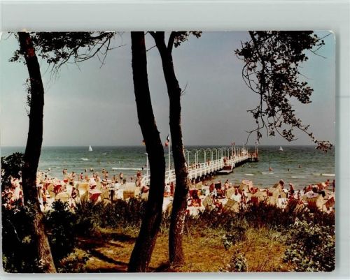 Scharbeutz Seebrücke Strand Strandkörbe