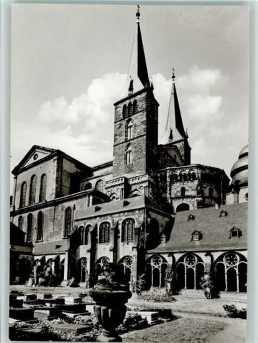 Trier Dom Kreuzgang