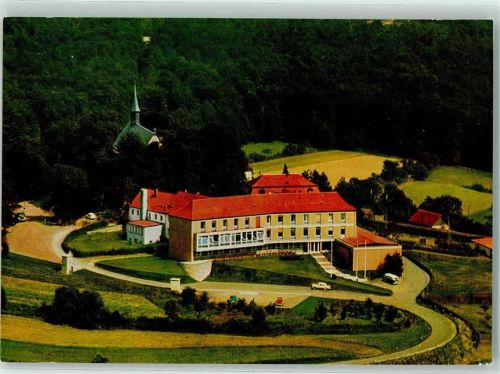 Volkersberg Fliegeraufnahme Kath. Landvolkhochschule Jugendhaus