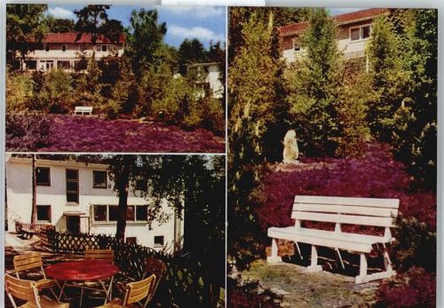 Maschen Bank Blumen Baum Tisch Stuhl
