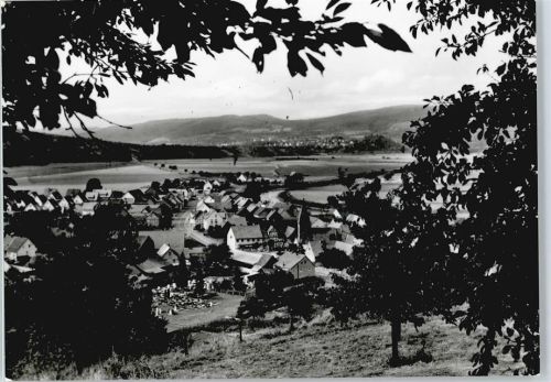 Wendershausen Gesamtansicht Feld Haus Baum