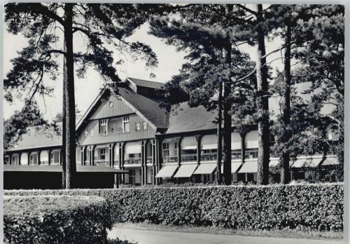 Sommerfeld Krankenhaus Hecke Baum