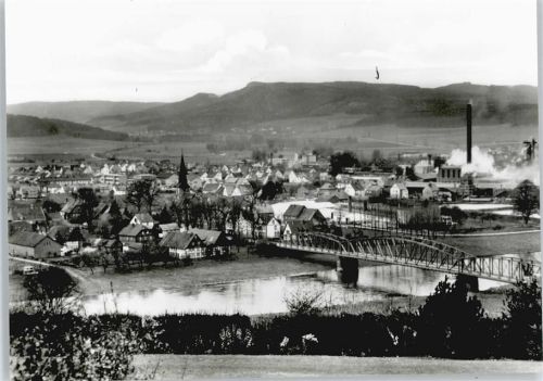 Emmerthal Fluss Brücke Berg Haus Baum Feld