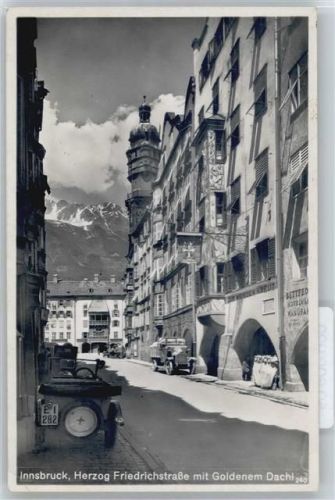 Innsbruck Herzog Friedrichstrasse, goldenes Denkmal