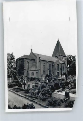 Wechold Foto mit Negativ, Kirche, Friedhof