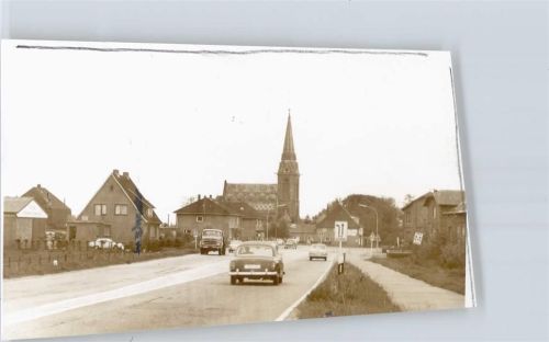 Neuenbrook Foto, Kirche, Auto