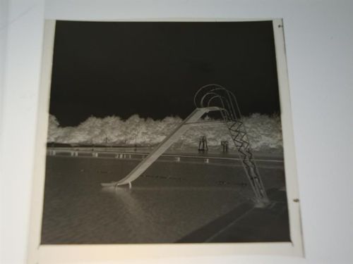 Hahn Schwimmbad, Negativ