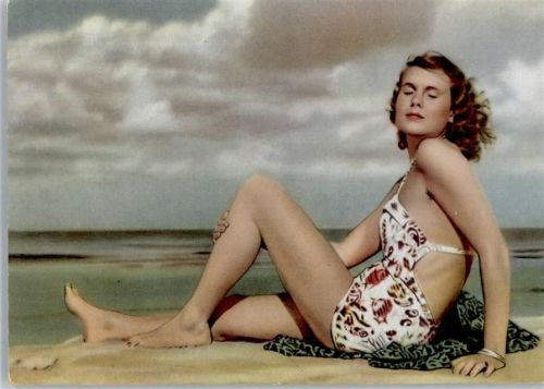 Frau am Strand