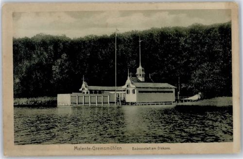 Malente-Gremsmühlen Badeanstalt am Dieksee