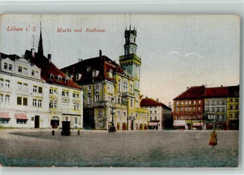 Löbau Markt mit Rathaus, Brunnen , Hotel 1920 AK