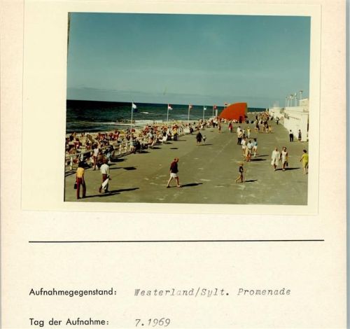 Westerland Promenade Foto montiert auf Karton