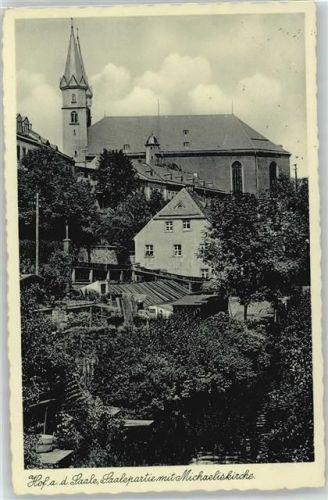 Hof Saalepartie mit Kirche