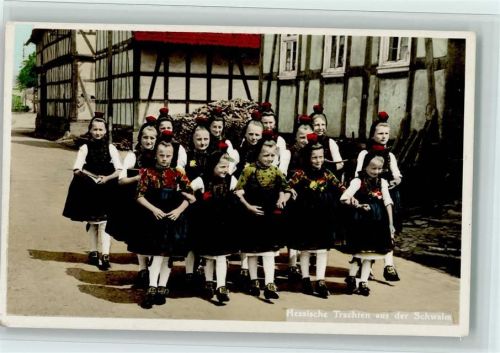 Schwälmer Kinder auf dem Ausfkug zum Nachbardorf Nr. 50529 Verlag Bruno Hansmann