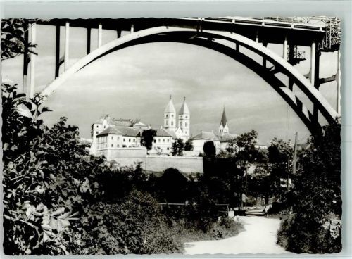 Veszprem Viadukt mit Burg