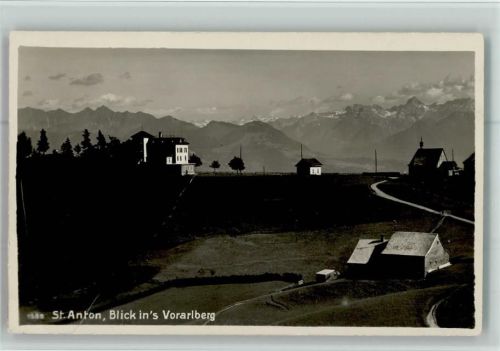 St. Anton Ortsansicht Blick ins Vorarlberg